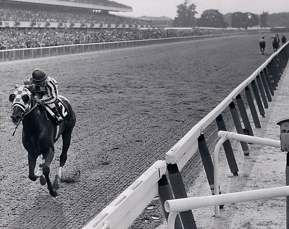 Belmont_-Stakes_-31-lengths_photo1.jpg